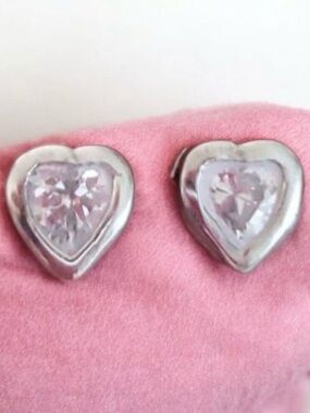 Vintage .925 Sterling Silver with Cubic Zirconia Heart Stud Earrings Sparkle!!!